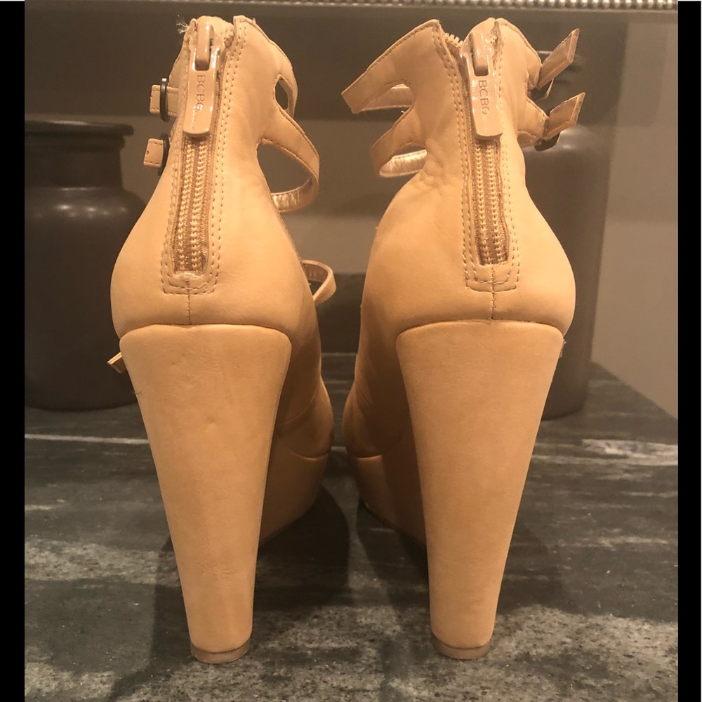 BCBG Generation Shoes - Picture 2 of 9